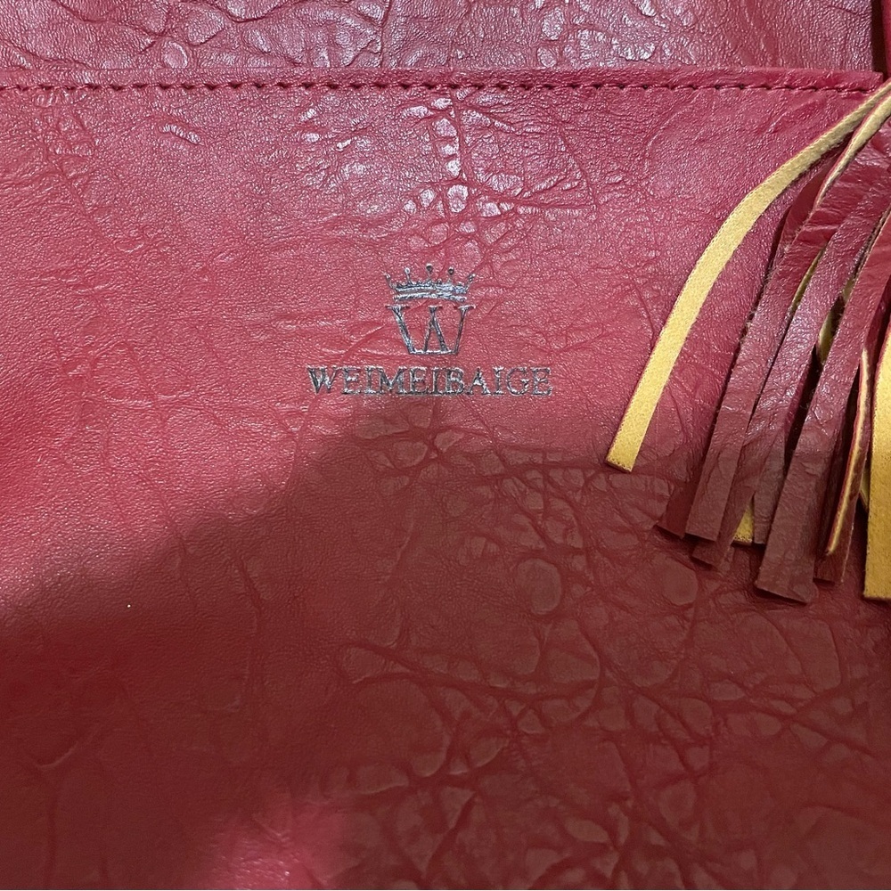Boho Western Red Leather Tote with Tassel - Picture 2 of 4